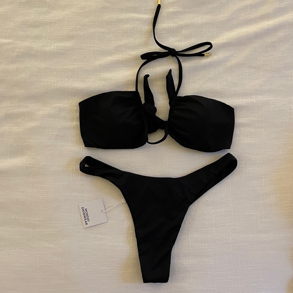 SET Monday Swimwear Copacabana Top and Byron Thong